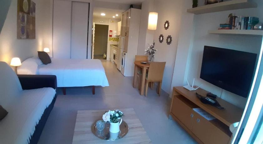 Bedroom 2, Benal Beach Estudio, Málaga
