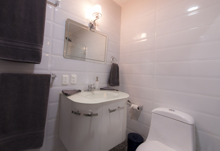 Bathroom 3, Once21 Apartments, Guadalajara