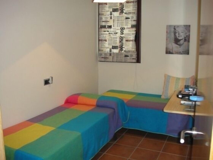 Bedroom 2, Apartamento Politur B-2, Girona