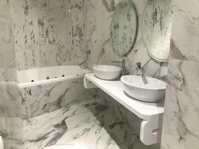 Bathroom 5, Soul Art Hotel, Napoli