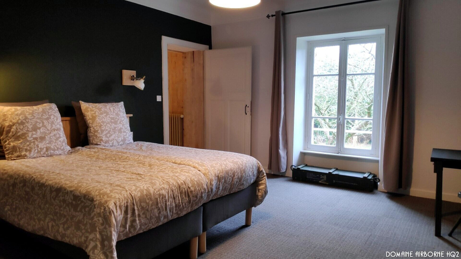 Bedroom 2, Domaine Airborne, Manche