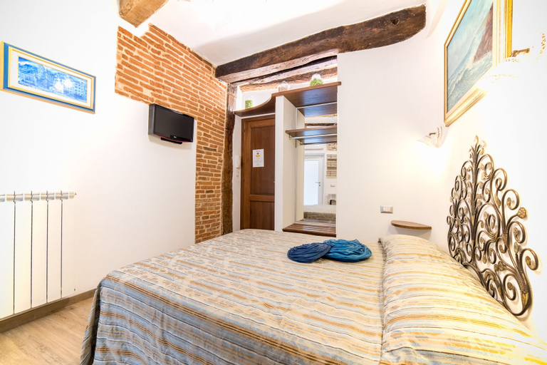 Bedroom 9