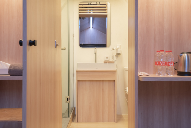 Amenities 12
