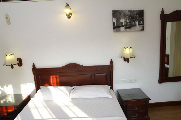 Bedroom 2, Fort Beach Service Apartment, Ernakulam