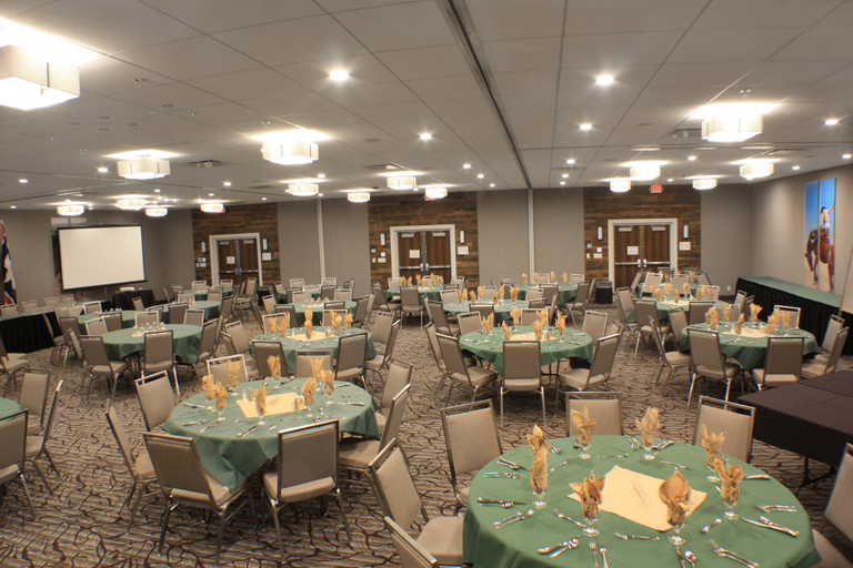 Business Facilities 4, Holiday Inn CODY - CONVENTION CENTER by IHG, Park