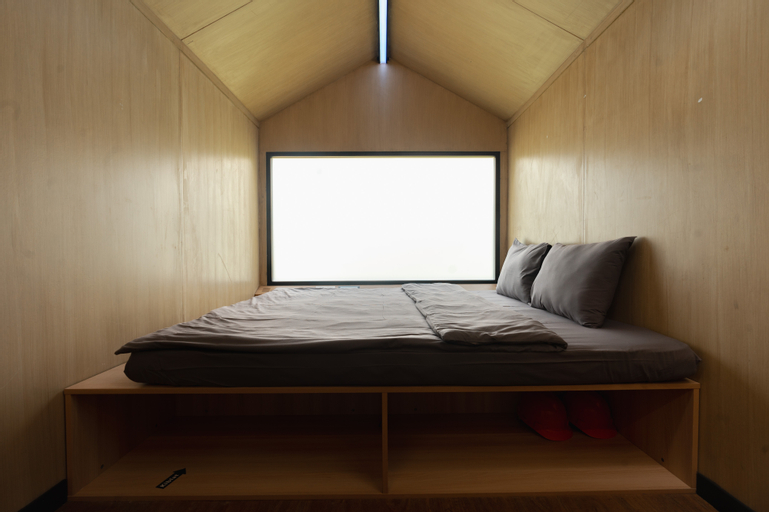 Bedroom 16