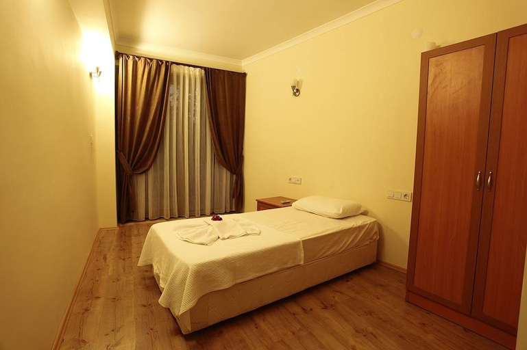 Bedroom 3, Adrasan Deniz Hotel, Kumluca