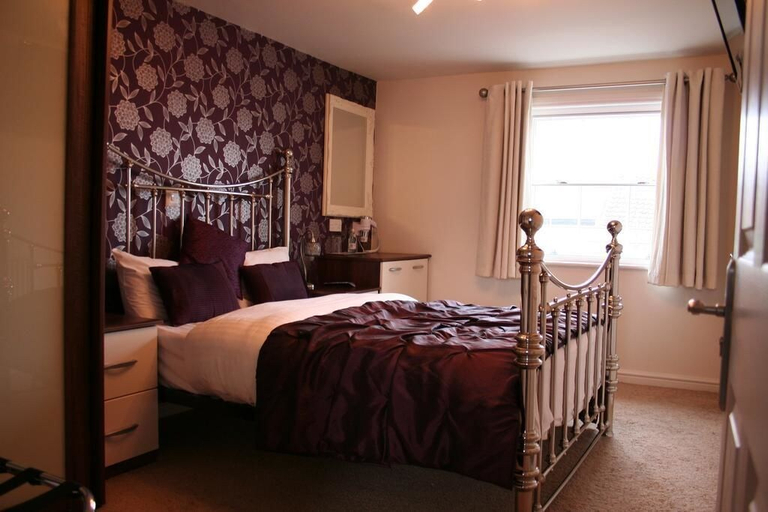 Bedroom 2, Advocate Arms Hotel, Lincolnshire