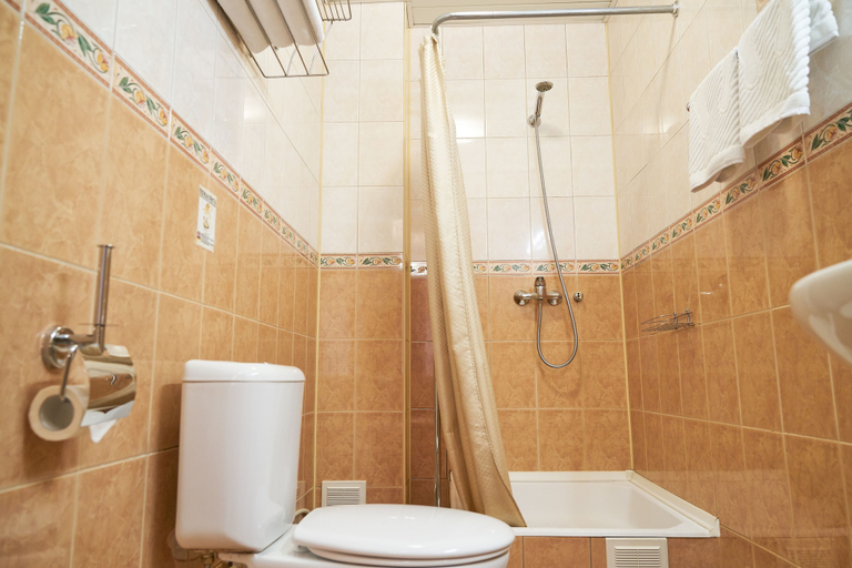 Bathroom 3, Hotel Admiralteyskaya, Sankt-Peterburg gorsovet