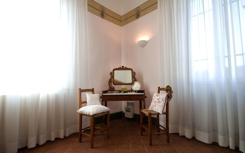 Bedroom 4, Angelica, Pisa
