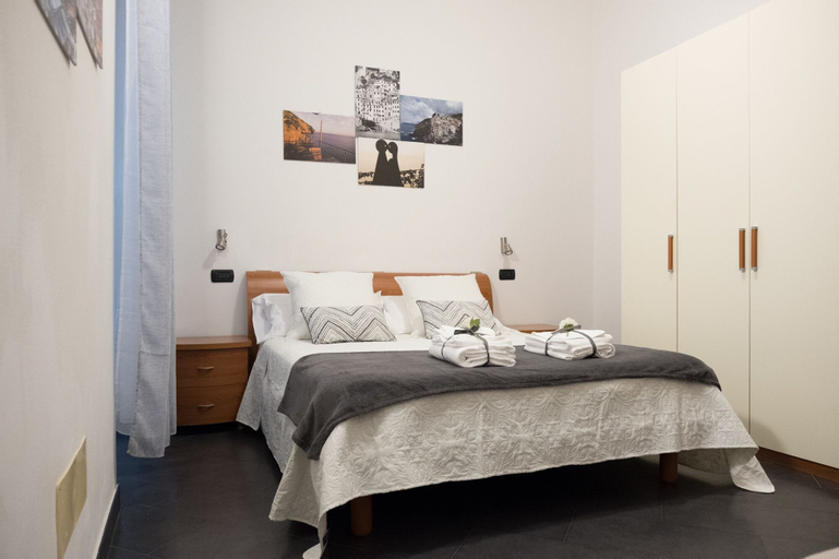 Bedroom 4, Monteverdi Resort, La Spezia