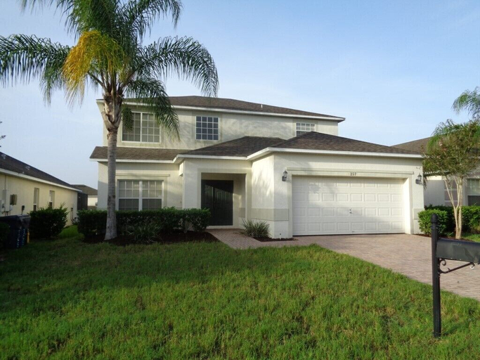 Exterior & Views, R1 Legacy Park 5 bed / 3 Bath, Polk