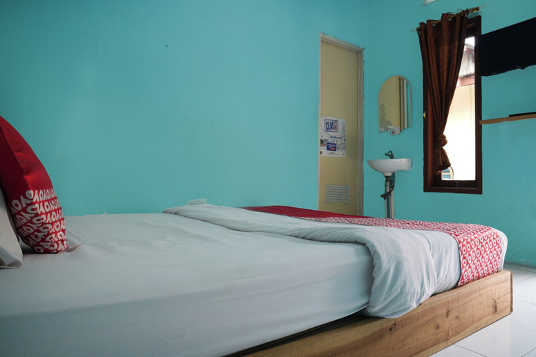 Bedroom 2, OYO 92831 Penginapan Raja, Sukabumi