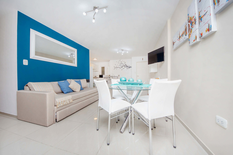 Others 5, Rent Corro X32, Capital