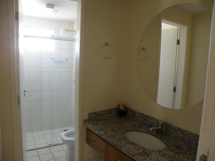 Bathroom, Apartamento Jardins das Thermas - Achei Férias (com roupa de cama), Caldas Novas