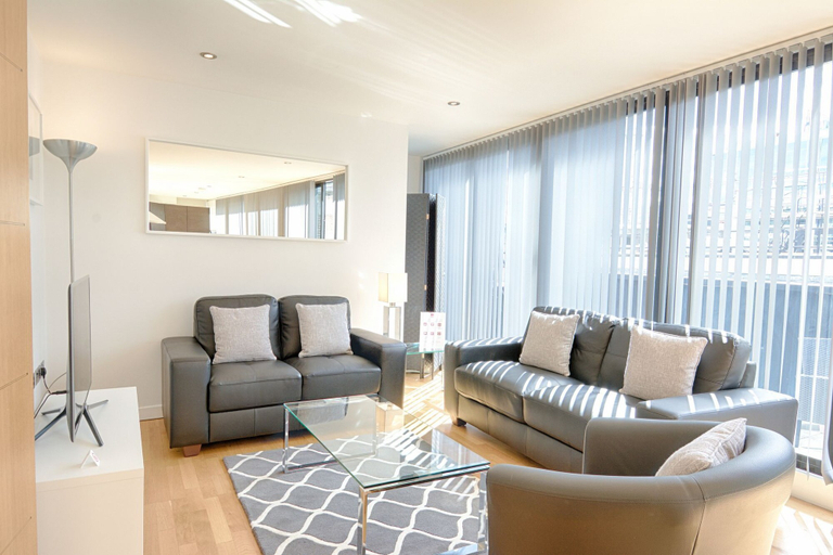 Others 5, Roomspace Apartments -Watling Street, London