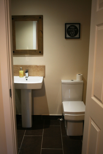 Bathroom 3, Premier Lodge, Wolverhampton