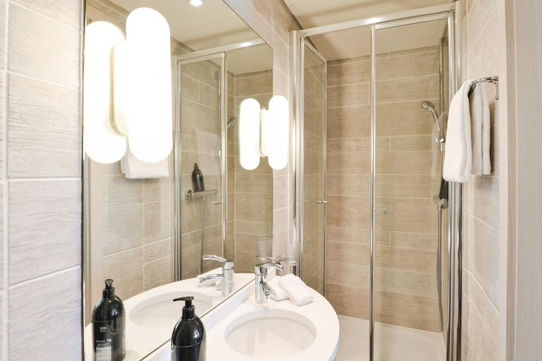 Bathroom 3, Aparthotel Adagio Geneve Mont Blanc, Genève