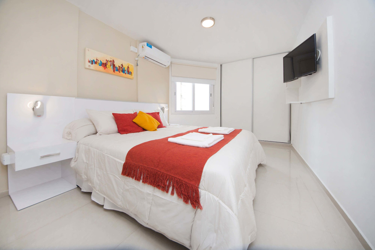 Bedroom 2, Rent Corro X32, Capital