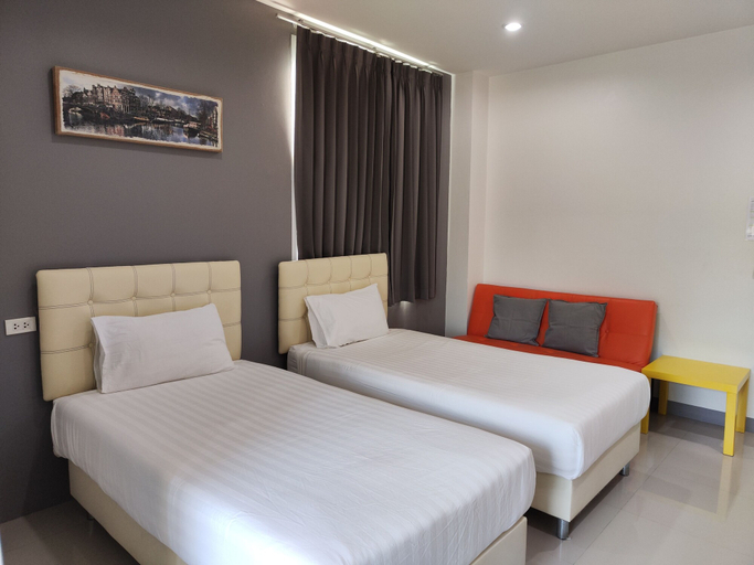 Bedroom 2, The Amber Mansion, Muang Roi Et