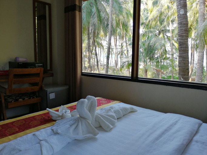 Bedroom 3, Kyaw Myanmar Hotel, Thandwe