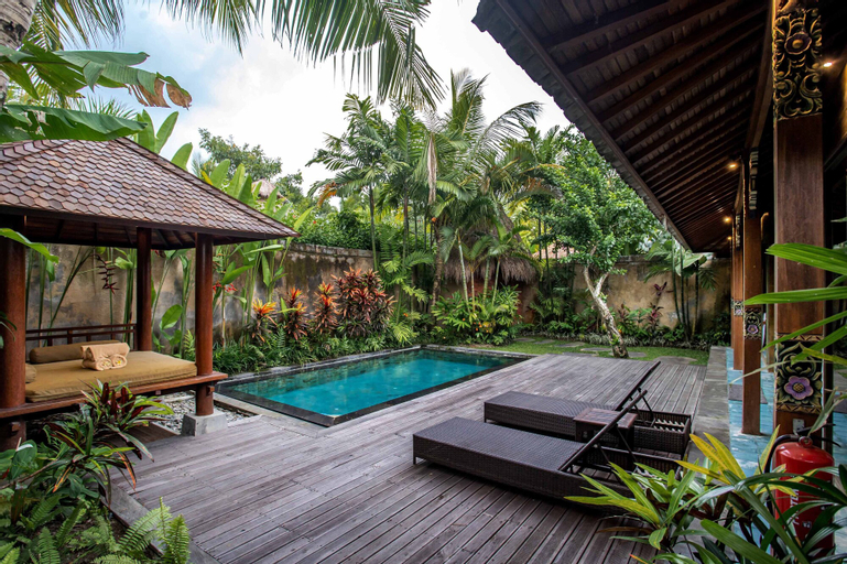 Swimming Pool 10