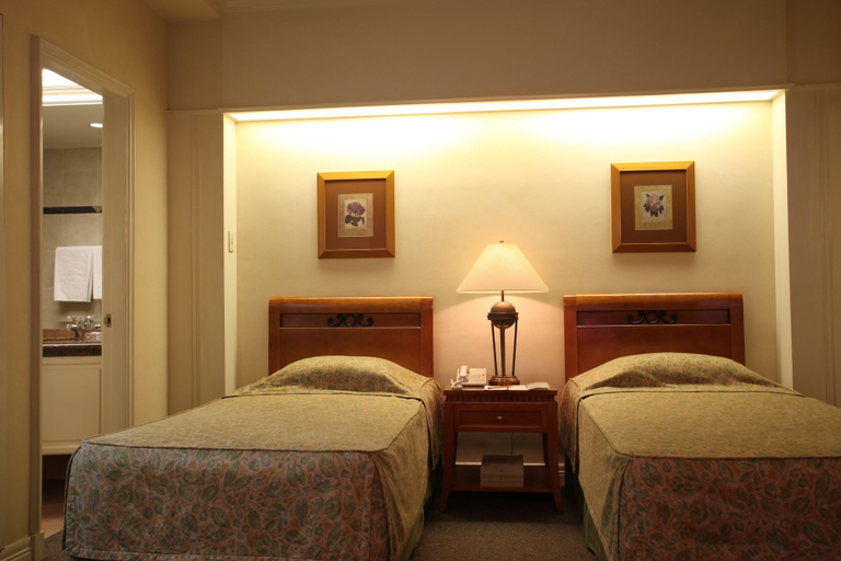 Bedroom 4, Sunny Bay Suites, Manila City