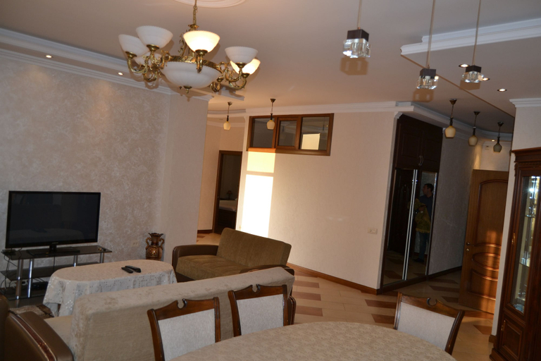 Others 4, panorama 16 floor, Yerevan