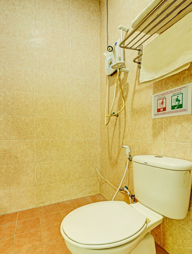 Bathroom 4, Hotel O Good View Inn, Sri Aman