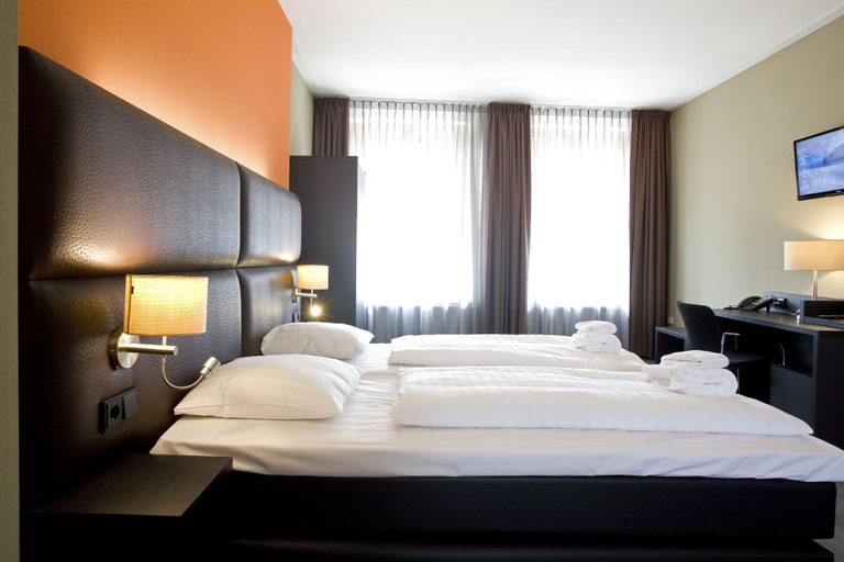 Bedroom 3, Hotel Roermond Next Door, Roermond