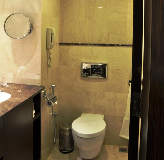 Bathroom 4, Adarsh Hamilton, Bangalore