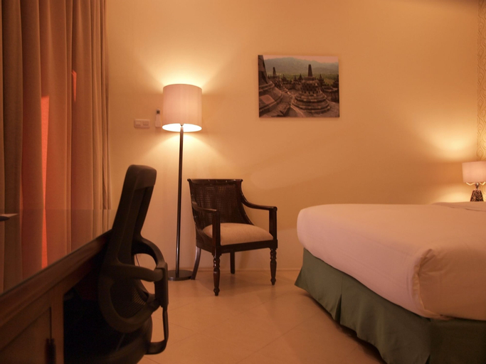 Bedroom 12