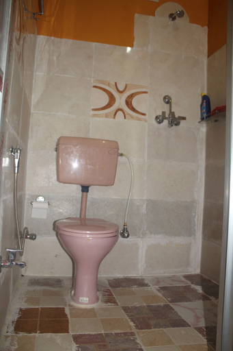 Bathroom 3, Ram Homestay, Gandaki