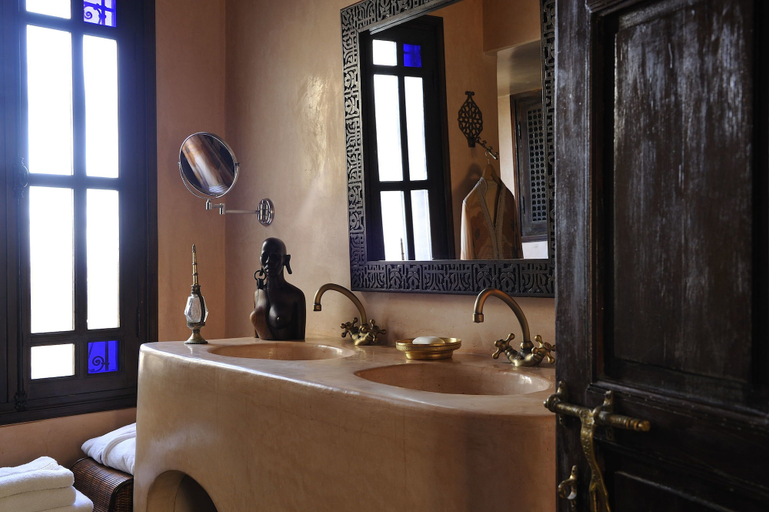 Bathroom 5, Riad Ibn Battouta, Fès