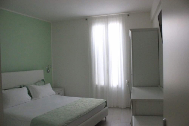 Bedroom 4, Punto 41, Verona