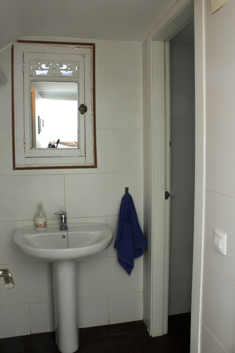 Bathroom 3, "360 Hostel Centro, Barcelona