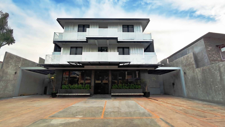 Exterior & Views 1, Ruangkami W Mampang Five Residence, South Jakarta