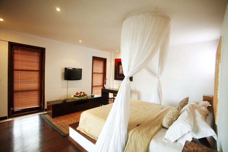 Bedroom 9