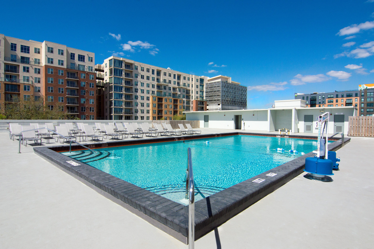 Sport & Beauty 2, Holiday Inn GAINESVILLE-UNIVERSITY CTR by IHG, Alachua