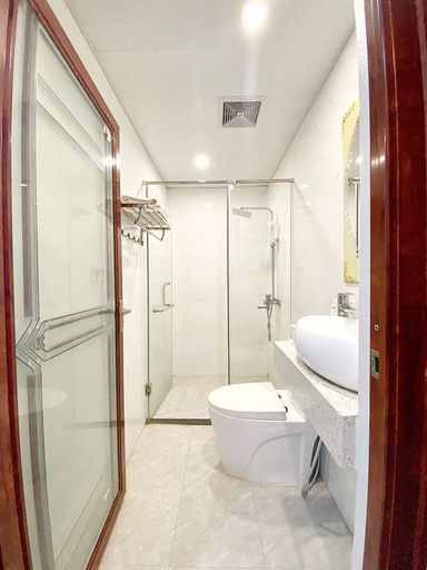 Bathroom, EMERALD HALONG HOTEL, Hạ Long