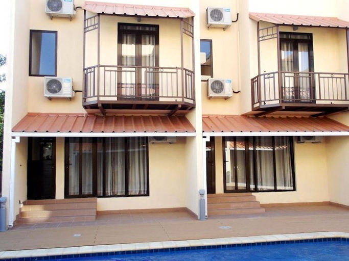 Exterior & Views 2, Fully Equipped Apart. 4 ppl Only 500m From Flic-en-flac Beach, Black River