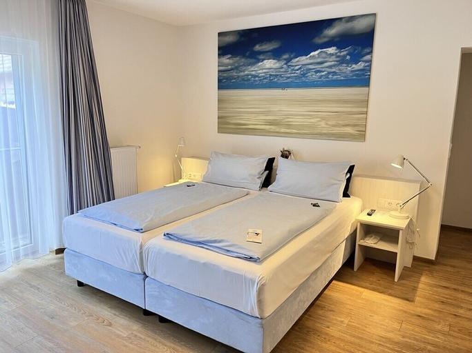 Bedroom 4, Hotel garni DünenNest, Nordfriesland