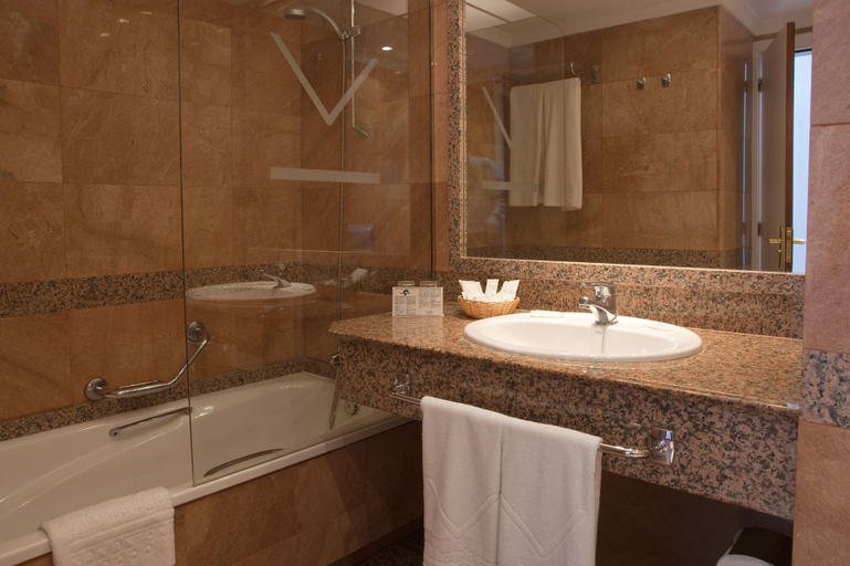 Bathroom 5, VIK Hotel San Antonio, Las Palmas