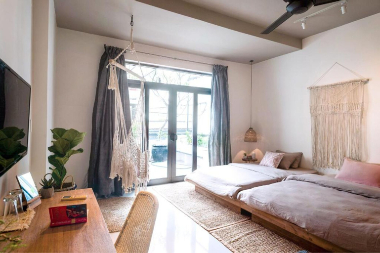Aya Homestay, District 1