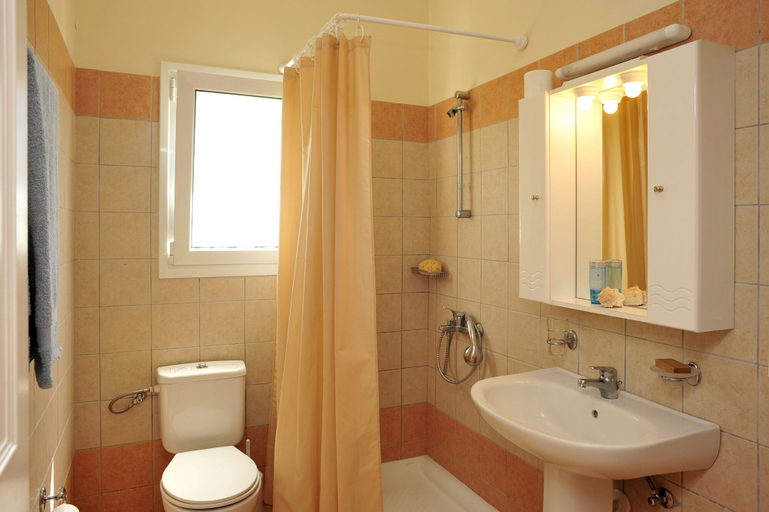 Bathroom, Kipos Apartments, Ionian Islands