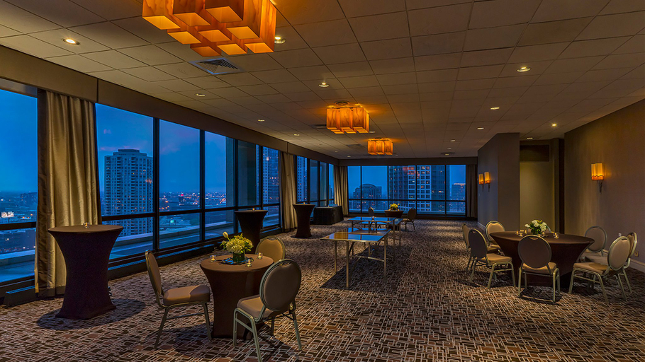 Business Facilities 4, Holiday Inn CHICAGO DWTN - THE MART by IHG, Cook
