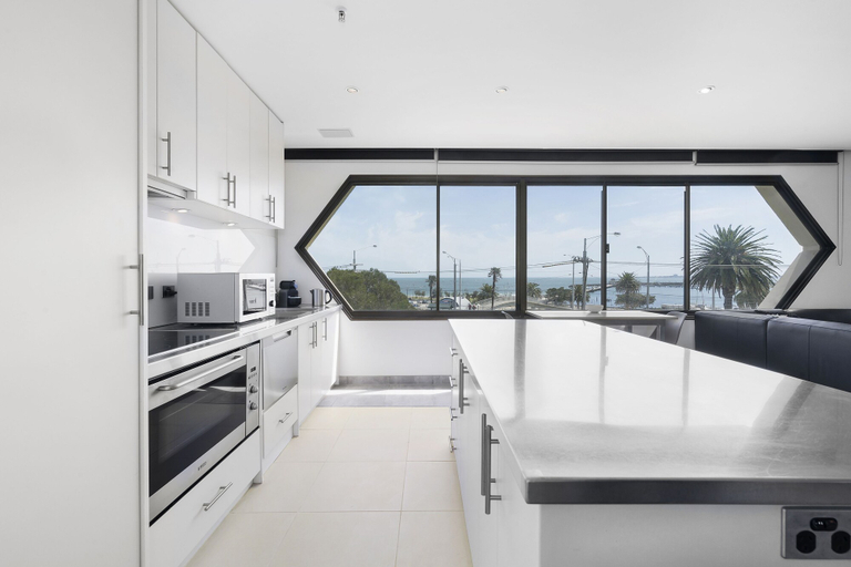 Others 5, ELAINE, 2BDR St.Kilda Apartment, Melbourne