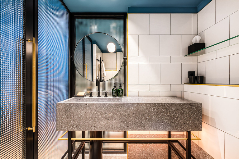 Bathroom 5, Maximilian Hotel, Praha 1