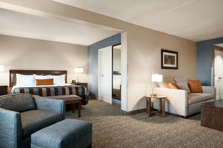 Bedroom 3, Wingate by Wyndham - Fargo, Cass