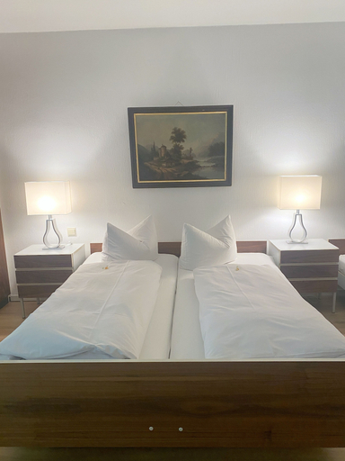 Bedroom 4, Gasthof zur Post, Forchheim